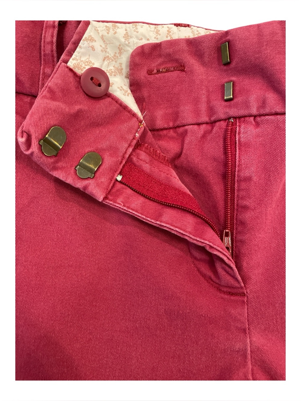 Loft Ann Taylor The Riviera Short Size 2 Raspberry Color - Picture 6 of 13